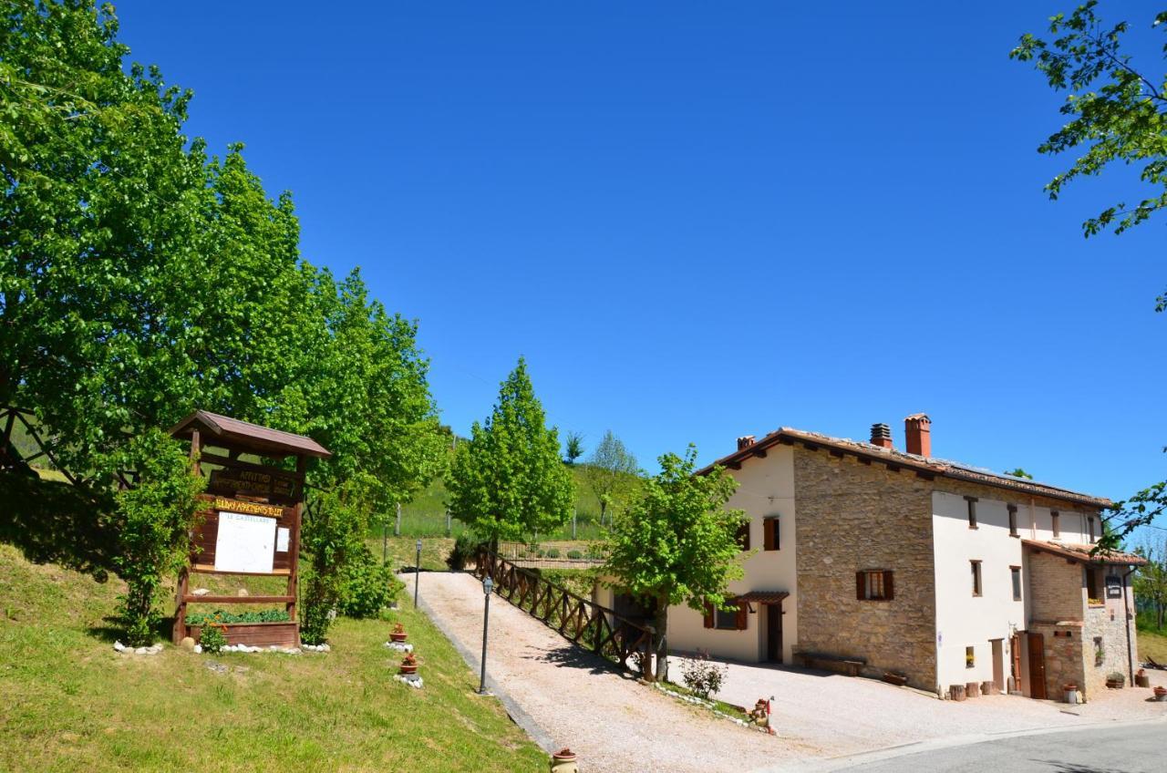 מונטמונקו Agriturismo Le Castellare מראה חיצוני תמונה