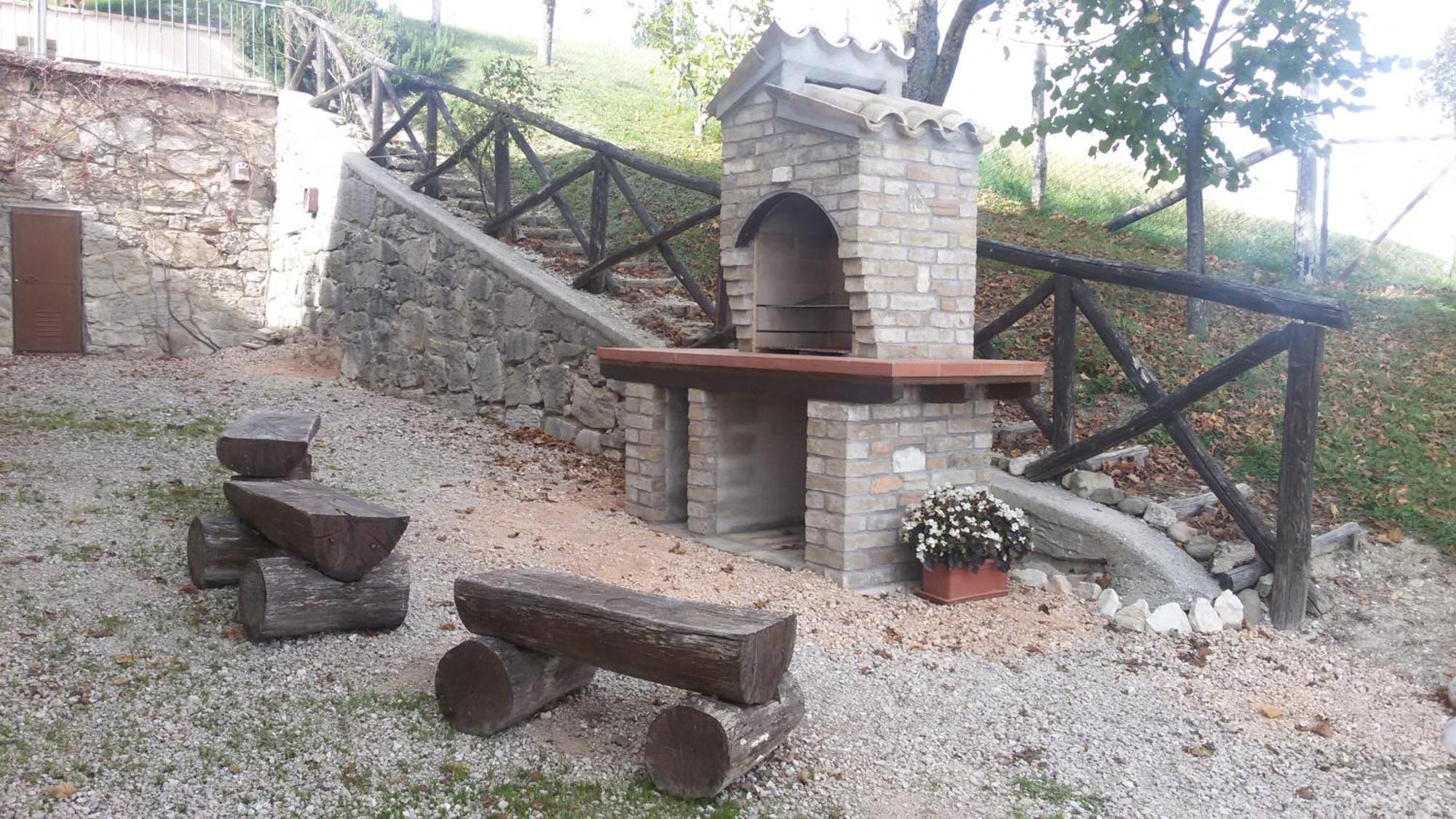 מונטמונקו Agriturismo Le Castellare מראה חיצוני תמונה